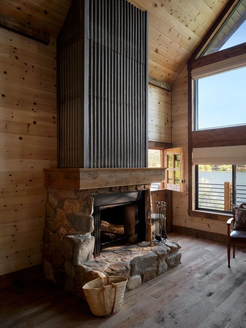 Lakeside Cozy Cabin — photo 5